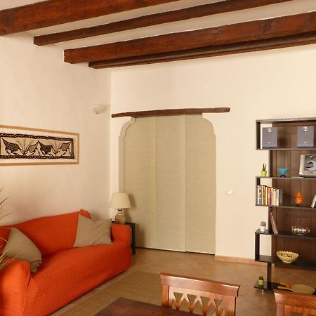 Old Town Apartment Альгеро Экстерьер фото