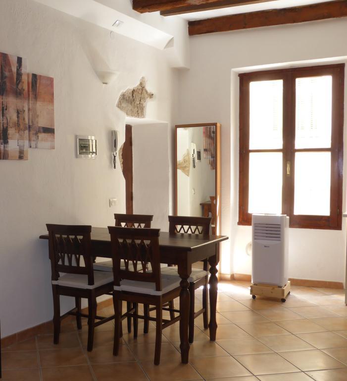 Old Town Apartment Альгеро Экстерьер фото